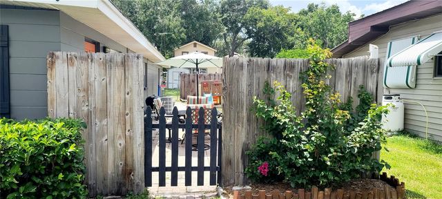 201 OSCEOLA STREET, Auburndale, FL 33823