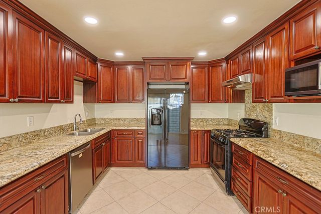 11851 Wisteria, Fountain Valley, CA 92708