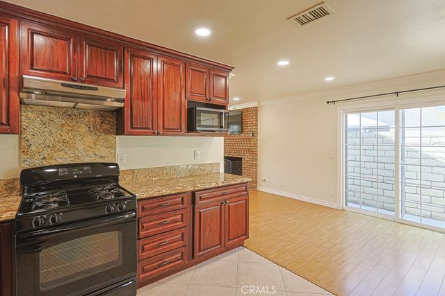 11851 Wisteria, Fountain Valley, CA 92708