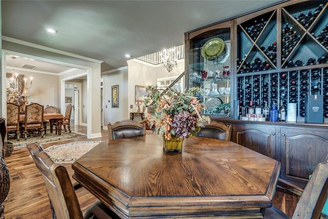 2004 Kiawah Circle, Edmond, OK 73025