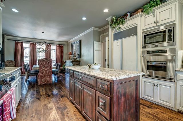 2004 Kiawah Circle, Edmond, OK 73025