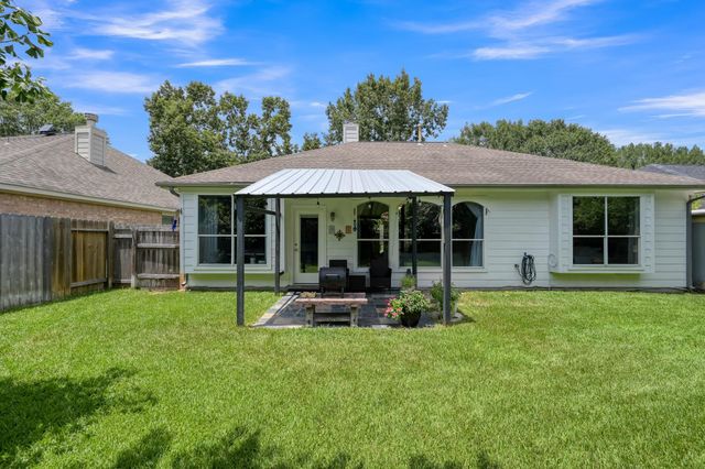 10211 Wildwood Park Lane, Houston, TX 77070