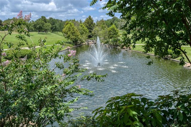 10211 Wildwood Park Lane, Houston, TX 77070