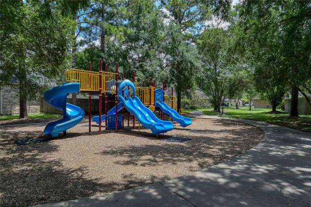 10211 Wildwood Park Lane, Houston, TX 77070