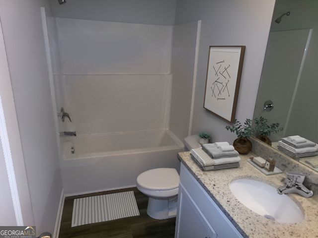 130 Pin Oak Trail NW 95, Milledgeville, GA 31061