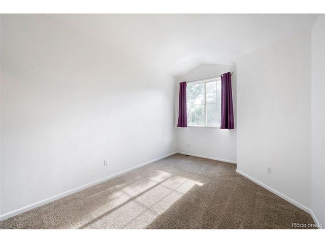 24 Lindenwood Cir, Johnstown, CO 80534
