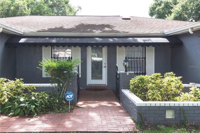 11016 SAGINAW DRIVE, Tampa, FL 33617