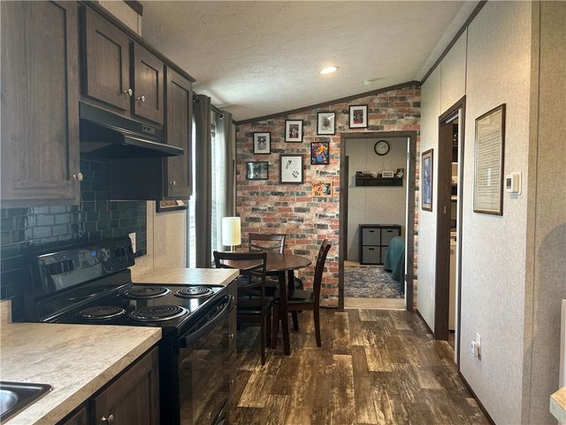406 Husky Dr, Buffalo Twp, PA 16055