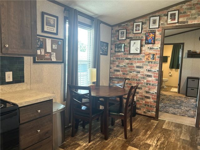 406 Husky Dr, Buffalo Twp, PA 16055