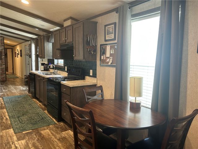 406 Husky Dr, Buffalo Twp, PA 16055