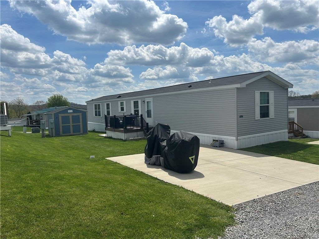 406 Husky Dr, Buffalo Twp, PA 16055