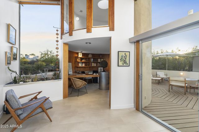 7915 E PRIMROSE Path, Carefree, AZ 85377