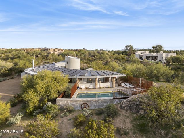 7915 E PRIMROSE Path, Carefree, AZ 85377
