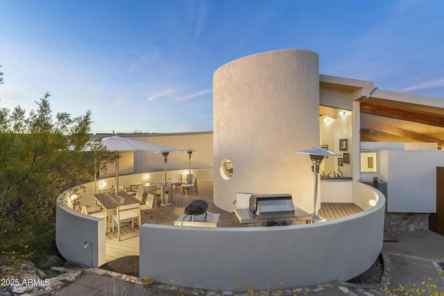7915 E PRIMROSE Path, Carefree, AZ 85377