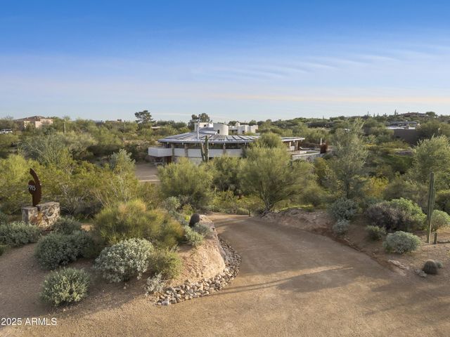 7915 E PRIMROSE Path, Carefree, AZ 85377