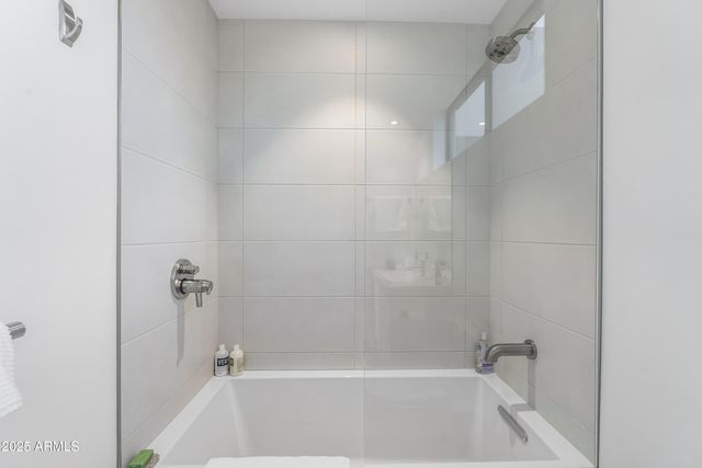 7915 E PRIMROSE Path, Carefree, AZ 85377