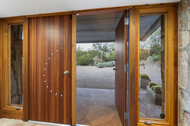 7915 E PRIMROSE Path, Carefree, AZ 85377