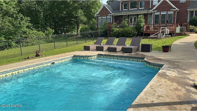 294 Beasley Dr, Lexington, TN 38351