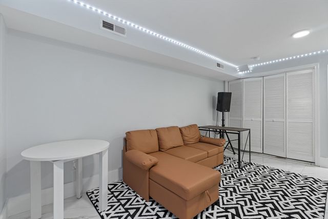 9 Batchelder St 1, Boston, MA 02119