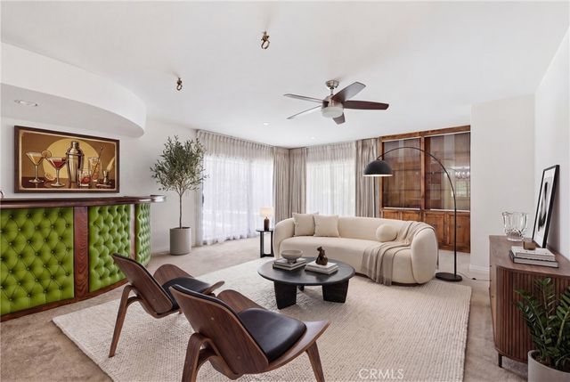 4908 Calvin Avenue, Tarzana, CA 91356