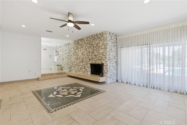 4908 Calvin Avenue, Tarzana, CA 91356