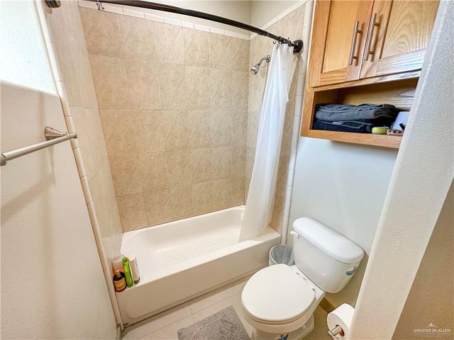 1321 E Camellia Avenue 3, Mcallen, TX 78501