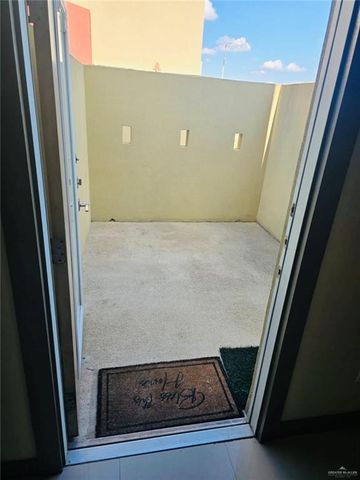 1321 E Camellia Avenue 3, Mcallen, TX 78501