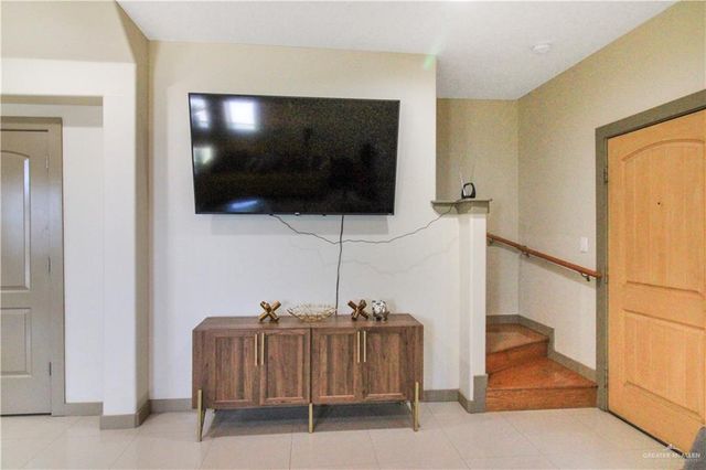 1321 E Camellia Avenue 3, Mcallen, TX 78501