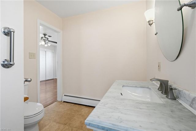 8038 Bowwood LN, Norfolk, VA 23518