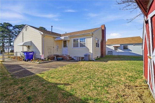 8038 Bowwood LN, Norfolk, VA 23518