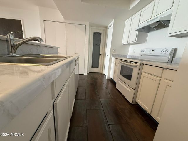 1920 W LINDNER Avenue 165, Mesa, AZ 85202