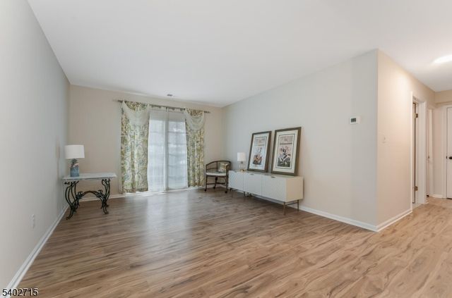 109 Stratford Place, Bridgewater Twp., NJ 08805