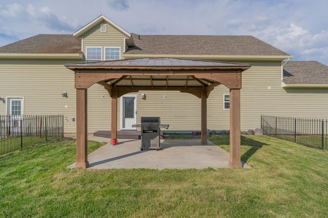 504 W SIXTH AVENUE, North Pole, AK 99705