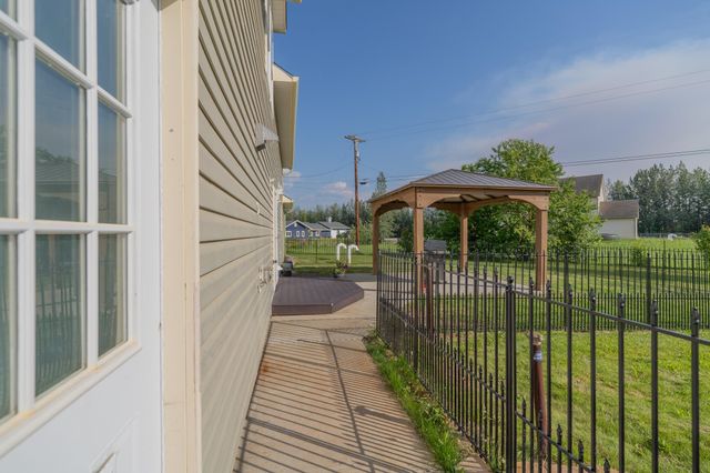 504 W SIXTH AVENUE, North Pole, AK 99705