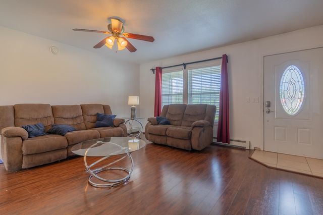504 W SIXTH AVENUE, North Pole, AK 99705