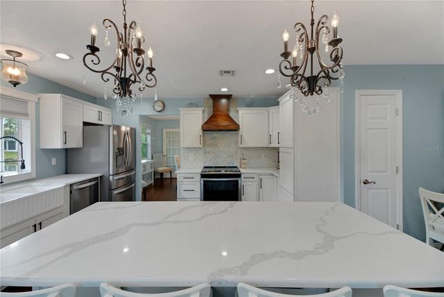 32801 OAK PARK DRIVE, Leesburg, FL 34748