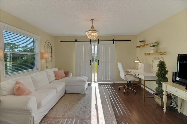 32801 OAK PARK DRIVE, Leesburg, FL 34748