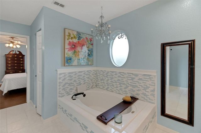 32801 OAK PARK DRIVE, Leesburg, FL 34748