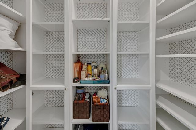 32801 OAK PARK DRIVE, Leesburg, FL 34748