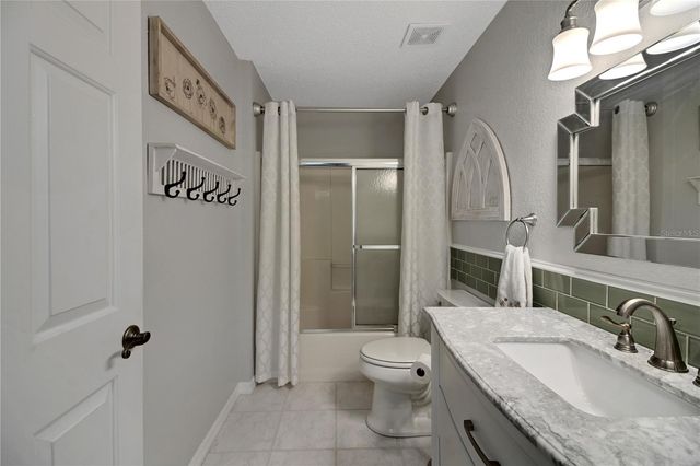 32801 OAK PARK DRIVE, Leesburg, FL 34748