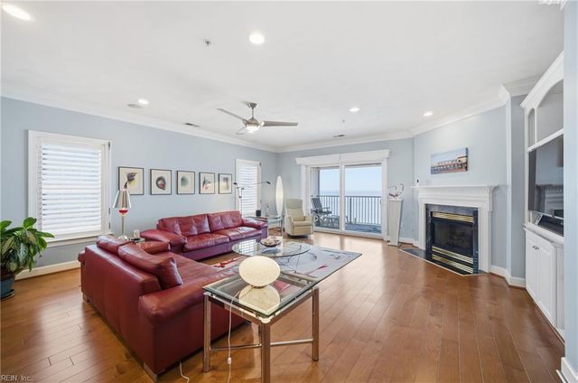 2428 Ocean Shore Cres Apt 401, Virginia Beach, VA 23451