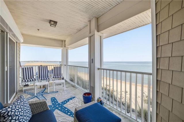 2428 Ocean Shore Cres Apt 401, Virginia Beach, VA 23451