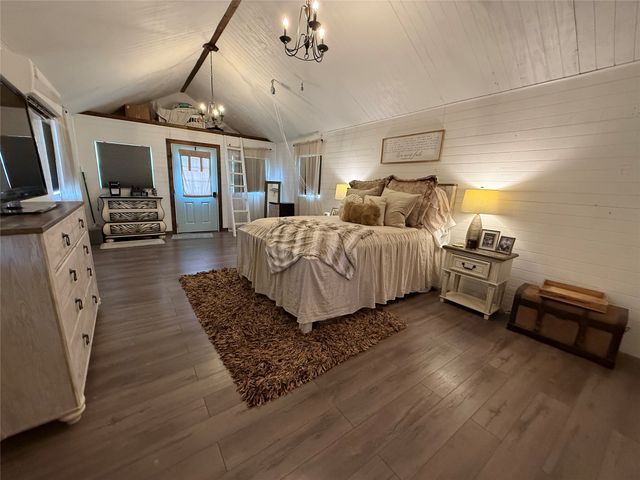10485 Indian Trail, Sanger, TX 76266