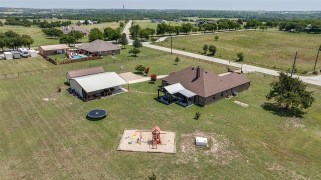 10485 Indian Trail, Sanger, TX 76266