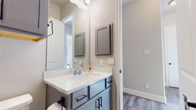 8305 Greenleaf Ridge Way, Conroe, TX 77385