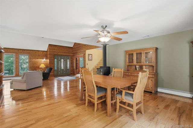 68 Bowen Road, Warwick, NY 10990