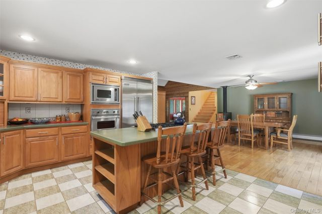 68 Bowen Road, Warwick, NY 10990