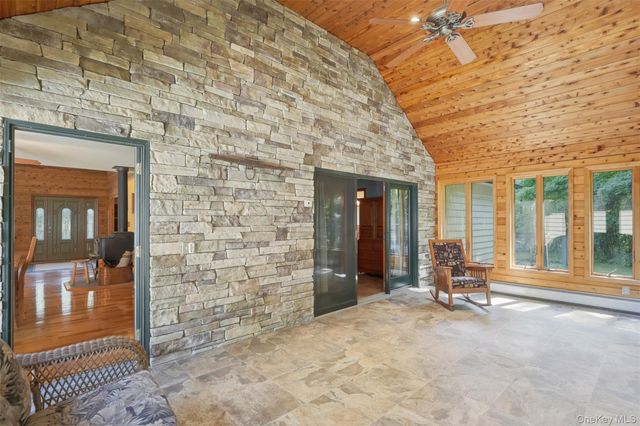 68 Bowen Road, Warwick, NY 10990