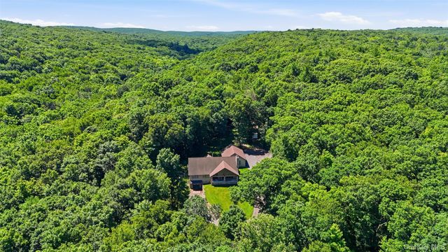 68 Bowen Road, Warwick, NY 10990
