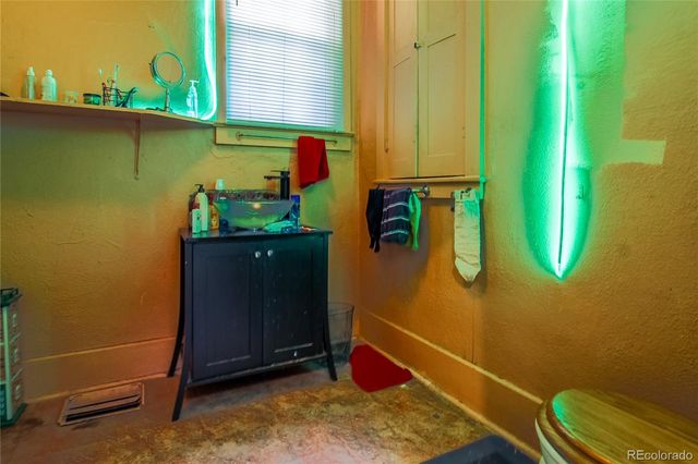 518 Main Street, Walsenburg, CO 81089